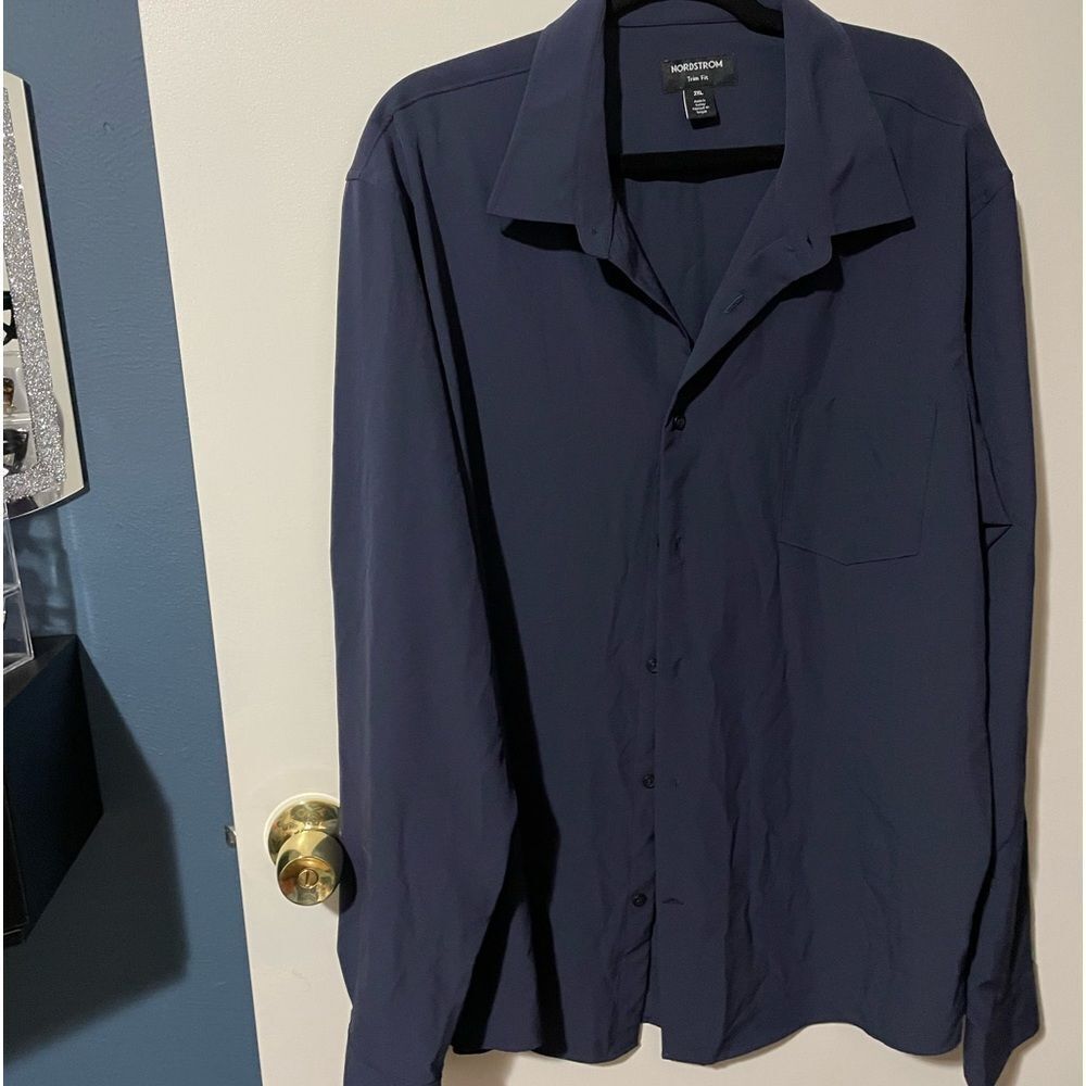 Solid Button-Up Shirt - Picture 3 of 6